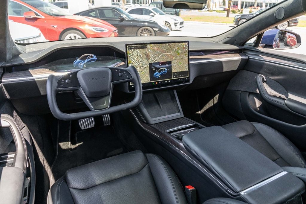 2022 Tesla Model S AWD - 22398967 - 19