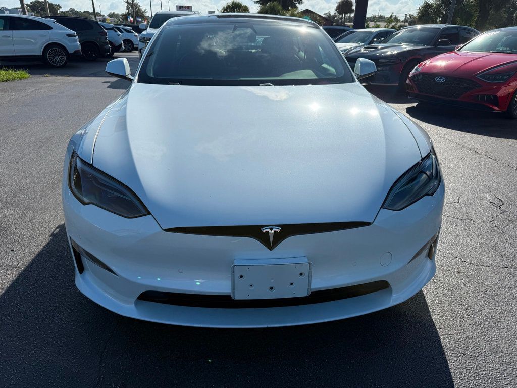2022 Tesla Model S photo 2