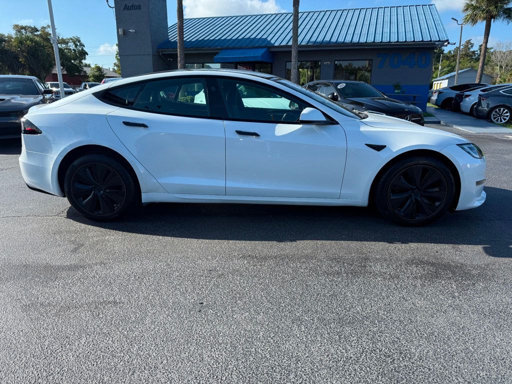 2022 Tesla Model S photo 4