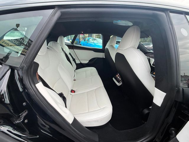 2022 Tesla Model S AWD - 23042808 - 26