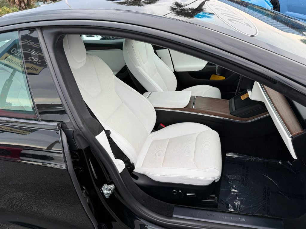2022 Tesla Model S AWD - 23042808 - 30