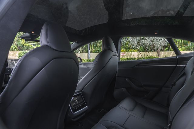 2022 Tesla Model S AWD - 23054838 - 19