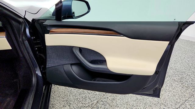 2022 Tesla Model S AWD w/ 21inch Wheels - 23002249 - 30