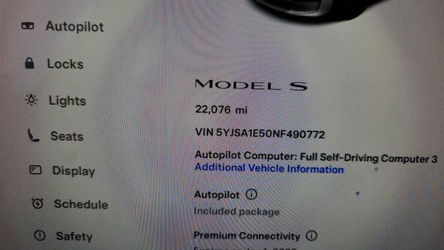2022 Tesla Model S AWD with 21'' Arachnid Wheels - 22965164 - 13