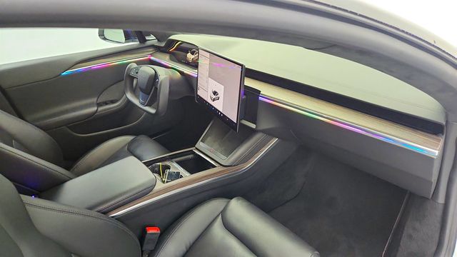 2022 Tesla Model S AWD with 21'' Arachnid Wheels - 22965164 - 26