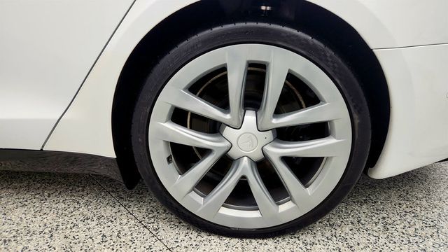 2022 Tesla Model S AWD with 21'' Arachnid Wheels - 22965164 - 8