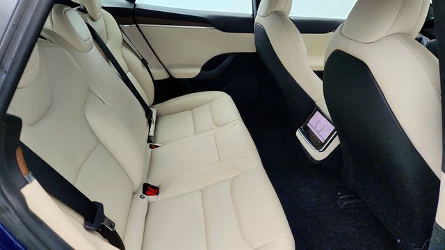 2022 Tesla Model S AWD with Cream Premium Interior - 22964417 - 24