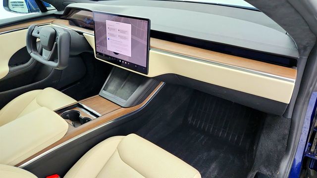 2022 Tesla Model S AWD with Cream Premium Interior - 22964417 - 26