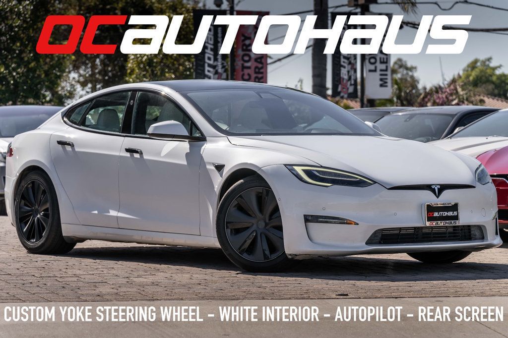 2022 Tesla Model S Custom steering yoke! White Interior! - 22394026 - 1