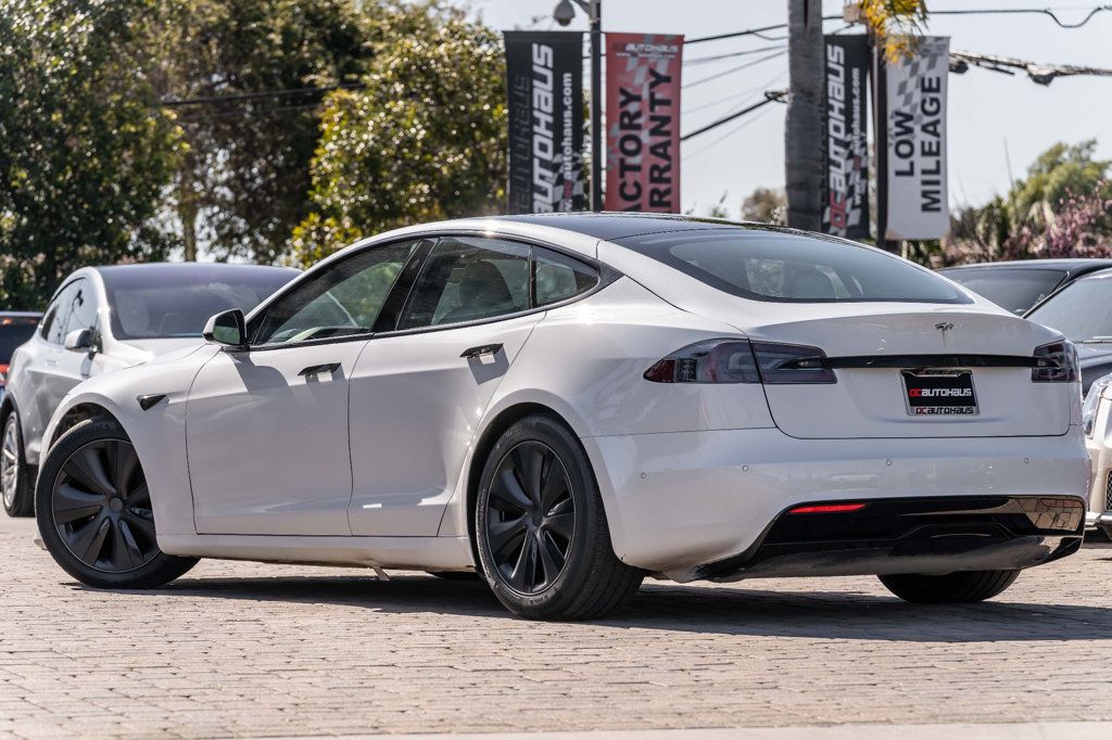 2022 Tesla Model S Custom steering yoke! White Interior! - 22394026 - 3