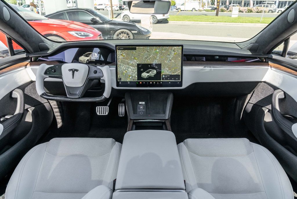 2022 Tesla Model S Custom steering yoke! White Interior! - 22394026 - 6
