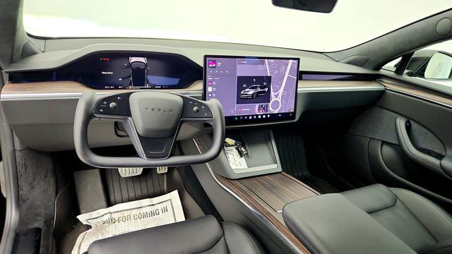 2022 Tesla Model S Long Range AWD w/ 21'' Arachnid Wheels - 23079919 - 11
