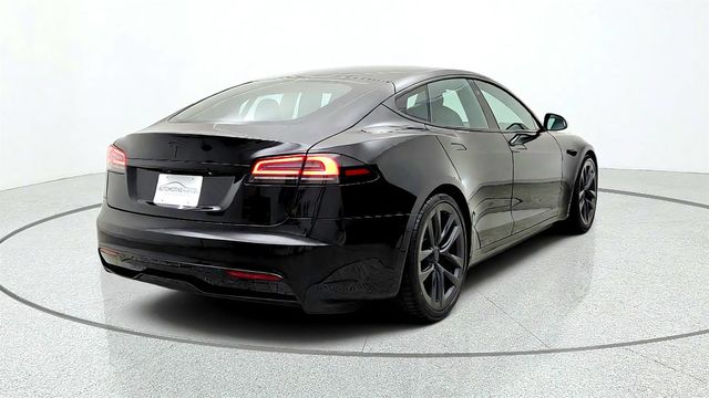 2022 Tesla Model S Long Range AWD w/ 21'' Arachnid Wheels - 23079919 - 4