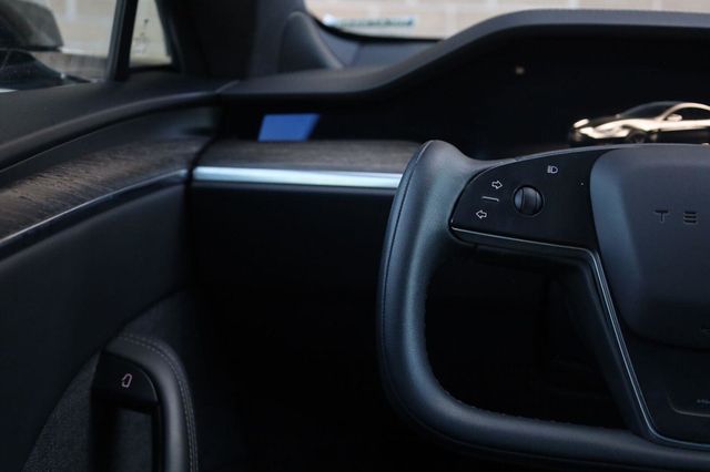 2022 Tesla Model S Long Range Palladium - 23083410 - 28