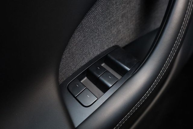 2022 Tesla Model S Long Range Palladium - 23083410 - 32