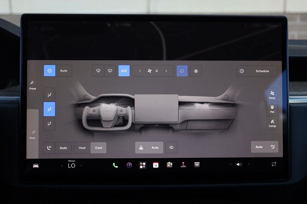 Tesla Model S photo 39