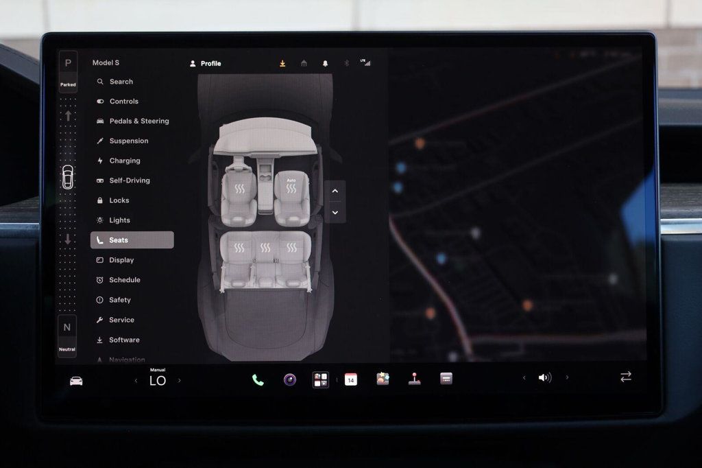 Tesla Model S photo 43