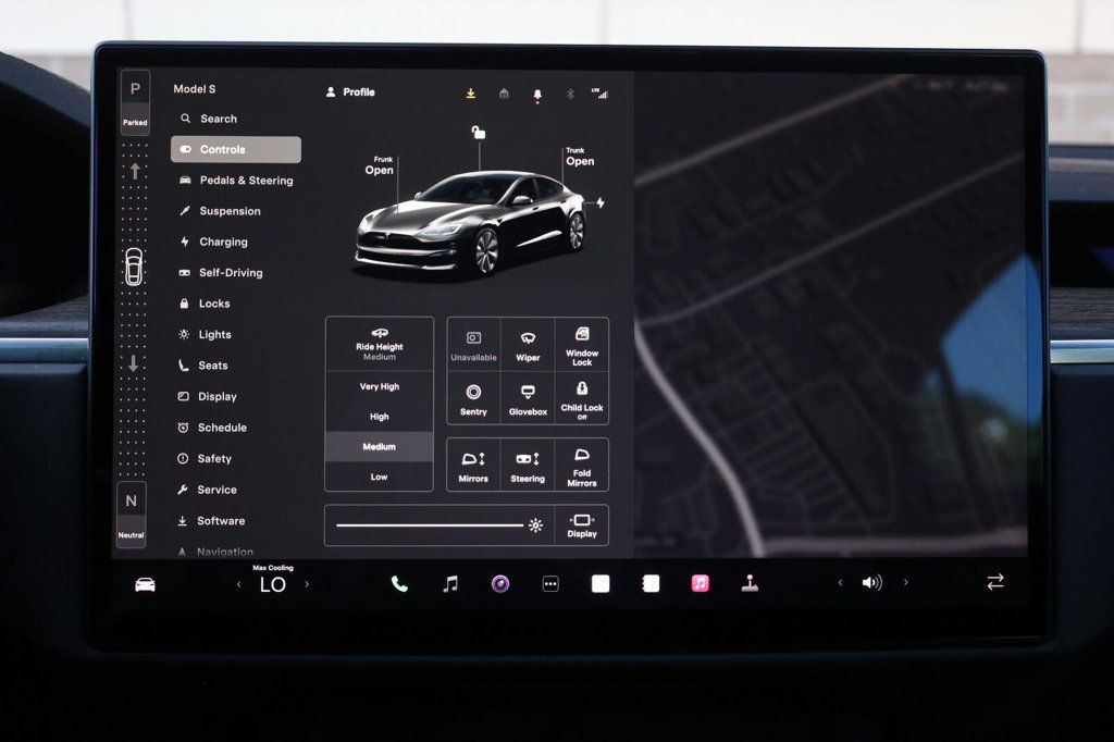 Tesla Model S photo 43