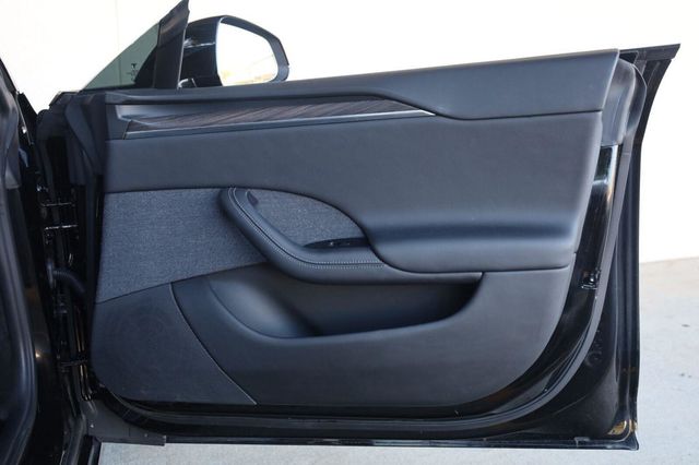2022 Tesla Model S Long Range Palladium - 23083413 - 25