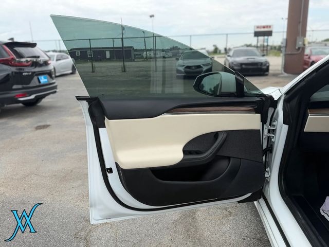 2022 Tesla Model S Long Range Sedan 4D - 23046642 - 10