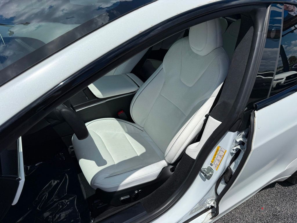 2022 Tesla Model S **MODEL S PLAID**WHITE ON WHITE** - 23013246 - 9