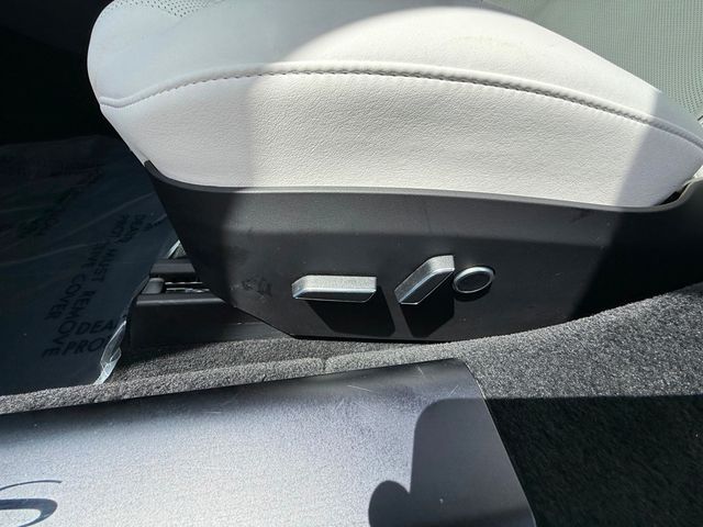 2022 Tesla Model S **MODEL S PLAID**WHITE ON WHITE** - 23013246 - 12