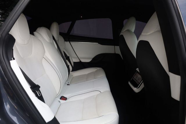 2022 Tesla Model S Plaid - 23072890 - 18