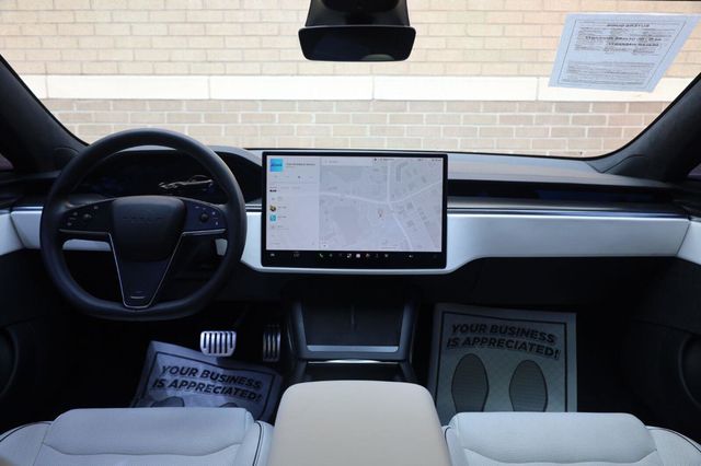 2022 Tesla Model S Plaid - 23072890 - 22