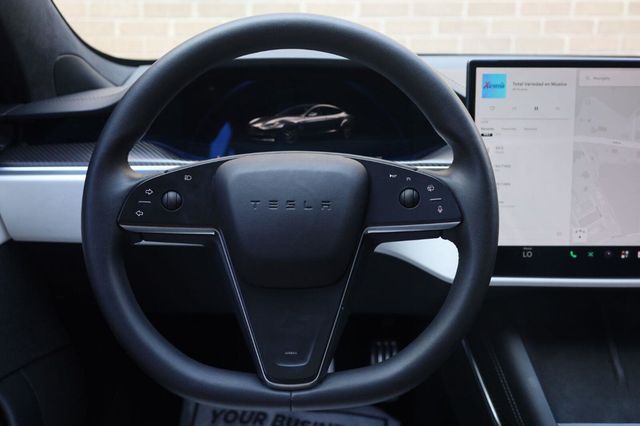 2022 Tesla Model S Plaid - 23072890 - 23
