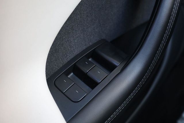 2022 Tesla Model S Plaid - 23072890 - 26
