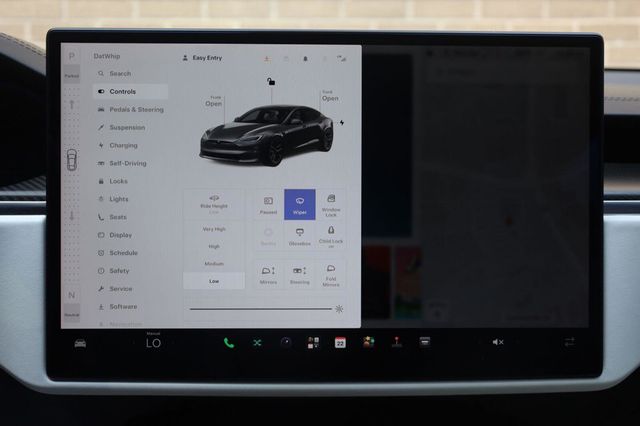 2022 Tesla Model S Plaid - 23072890 - 33