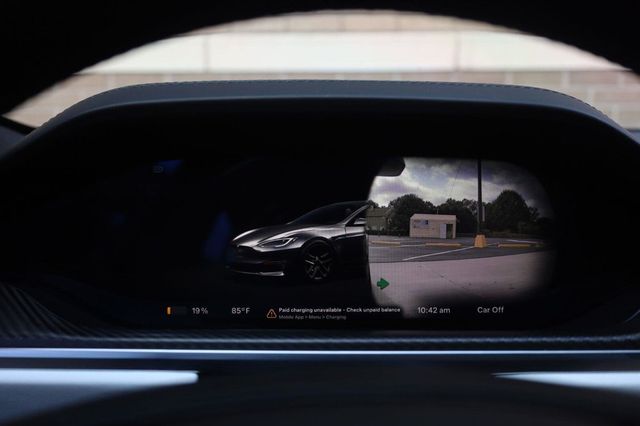 2022 Tesla Model S Plaid - 23072890 - 35