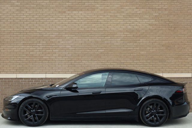2022 Tesla Model S Plaid - 23085032 - 1