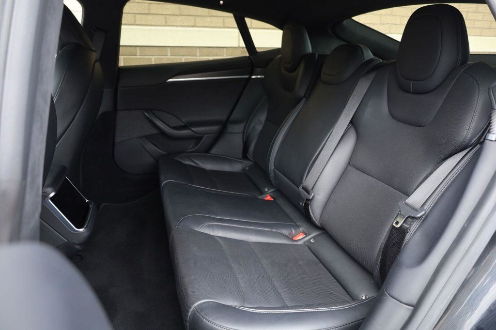 Tesla Model S photo 22