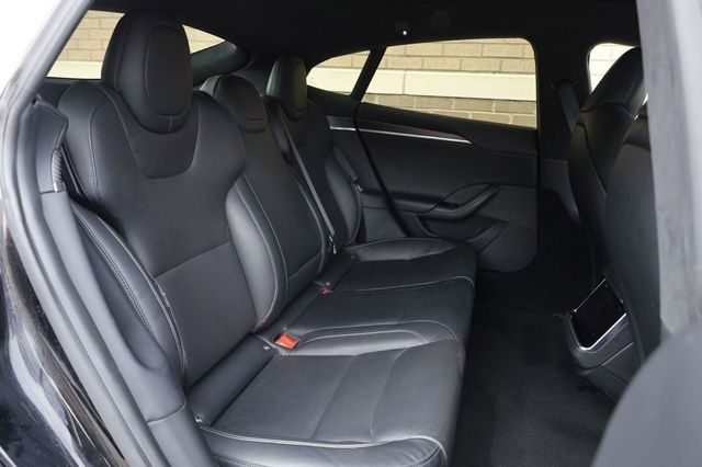 2022 Tesla Model S Plaid - 23085032 - 23