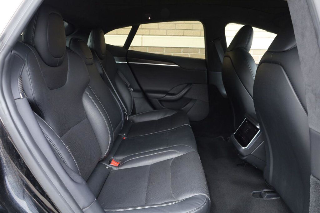 Tesla Model S photo 25