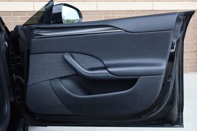 2022 Tesla Model S Plaid - 23085032 - 25