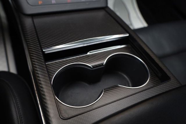 2022 Tesla Model S Plaid - 23085032 - 33