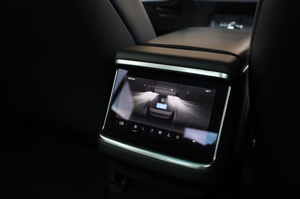 Tesla Model S photo 37