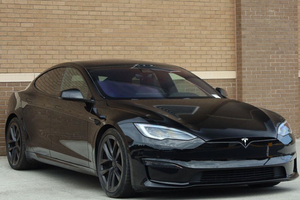 Tesla Model S photo 7