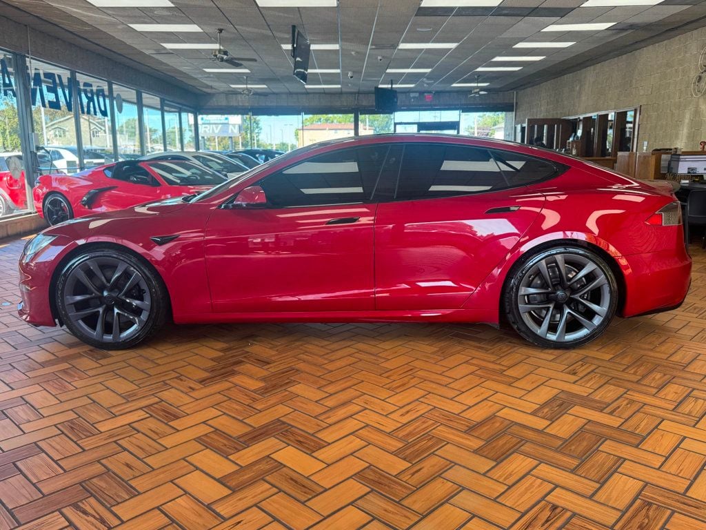 2022 Tesla Model S Plaid AWD photo 5