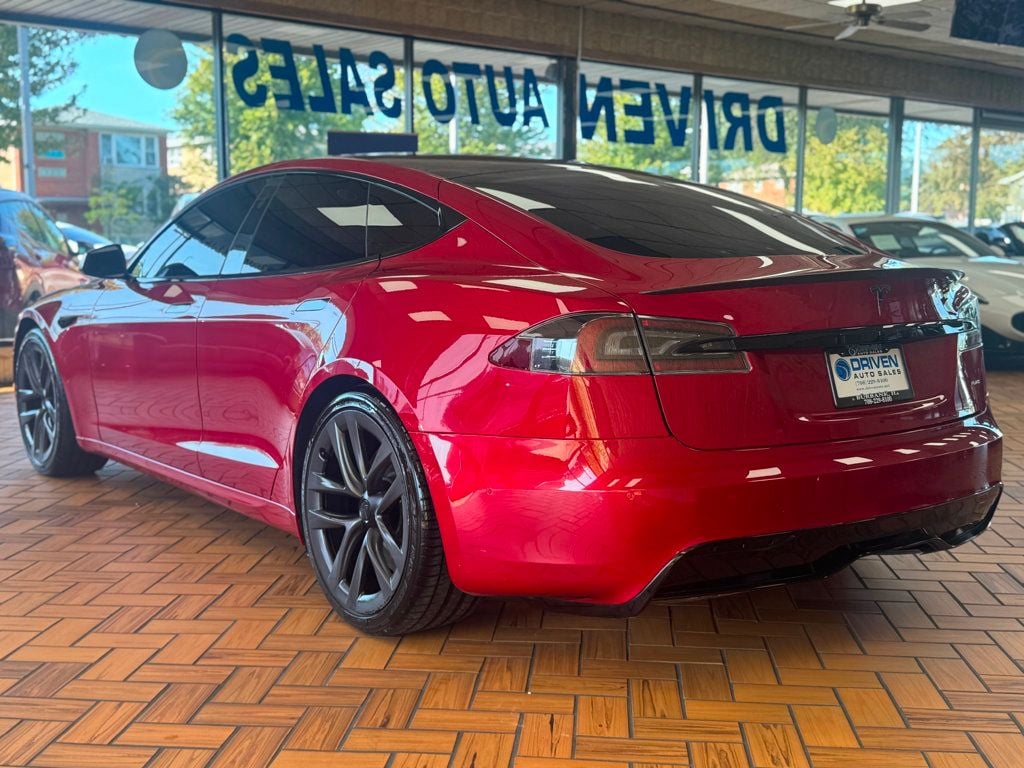 2022 Tesla Model S Plaid AWD photo 6