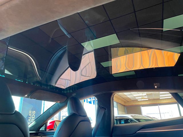 2022 Tesla Model S Plaid AWD - 22970686 - 21