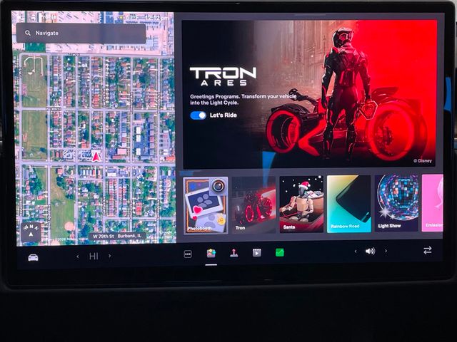 2022 Tesla Model S Plaid AWD - 22970686 - 43