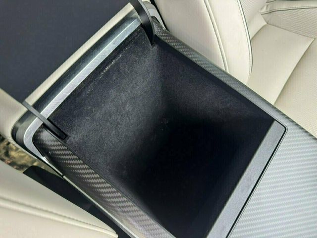 2022 Tesla Model S Plaid AWD - 23063661 - 22