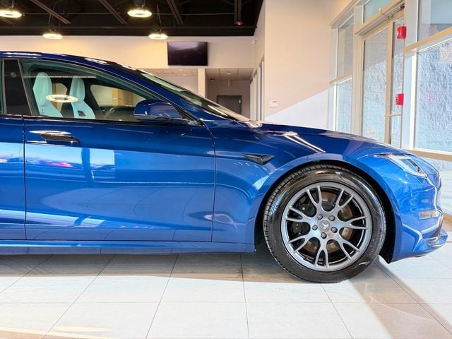 2022 Tesla Model S Plaid AWD - 22956186 - 17