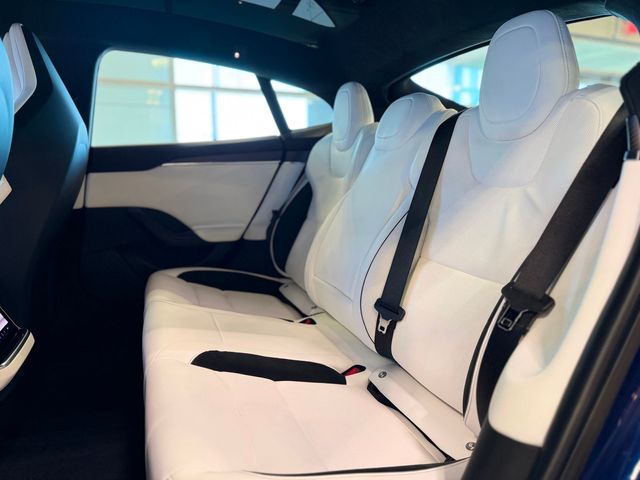 2022 Tesla Model S Plaid AWD - 22956186 - 18