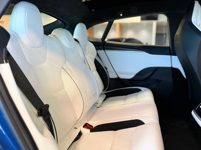 2022 Tesla Model S Plaid AWD - 22956186 - 26