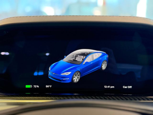 2022 Tesla Model S Plaid AWD - 22956186 - 27