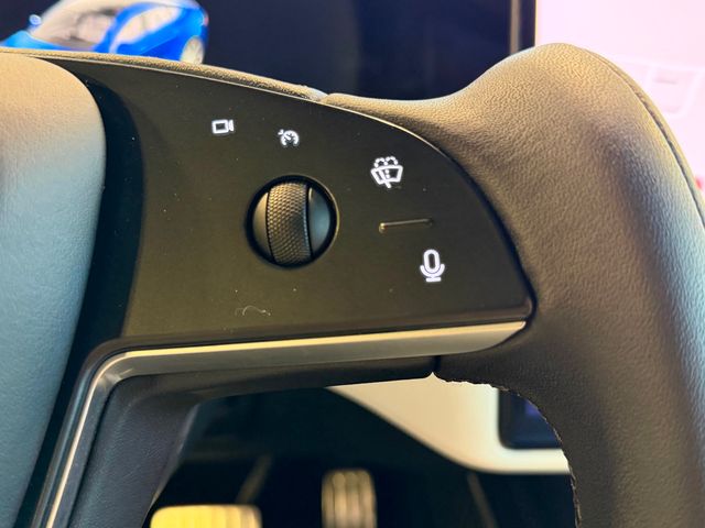 2022 Tesla Model S Plaid AWD - 22956186 - 28